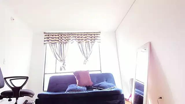 Tammymodelo88 from StripChat is Freechat