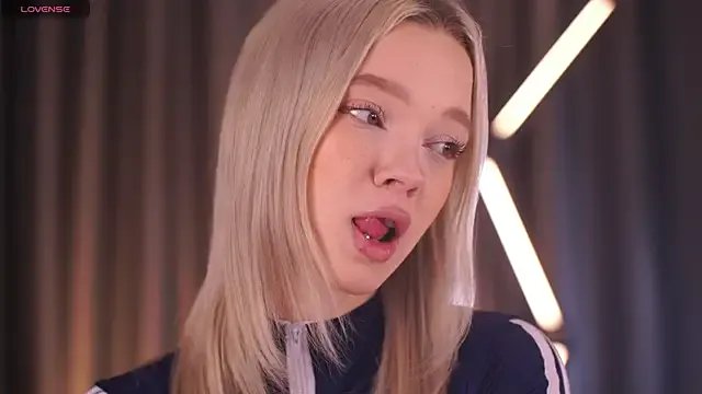 TastyTiffy from StripChat