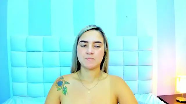 Try girls webcam shows. Sweet cute Free Performers.