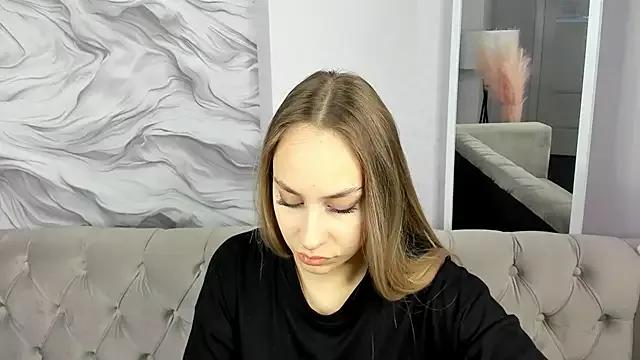 TessaBlakee from StripChat is Freechat