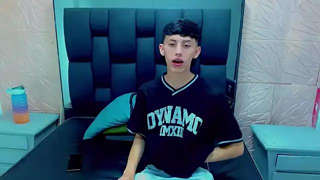 thaigo_twink38 from StripChat is Freechat