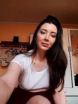 Theanyna from StripChat is Freechat