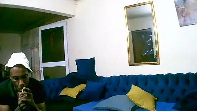 TheeBigPump from StripChat is Freechat