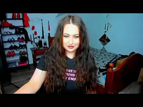 TheNaughtyGF from StripChat is Freechat