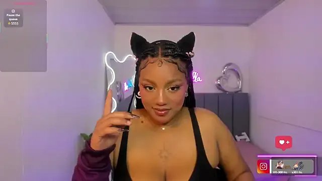 Freechat THIANA_TAY on StripChat