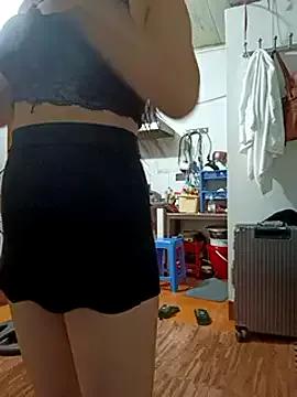 Try girls webcam shows. Sweet cute Free Performers.