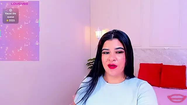 TianaGlow26 from StripChat is Freechat