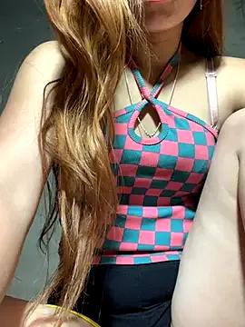 Try girls webcam shows. Sweet cute Free Performers.