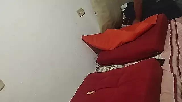 TokenThick from StripChat is Freechat