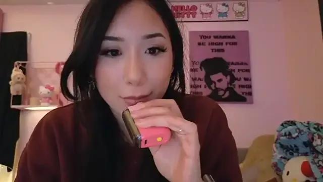 Freechat tokyobaby on StripChat