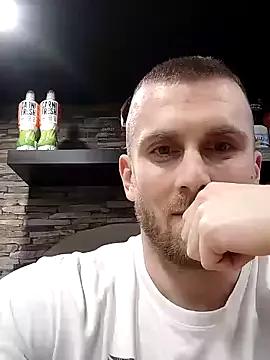 Freechat trainwithme on StripChat