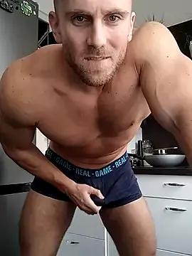 Freechat trainwithme on StripChat