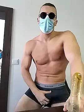 Freechat trainwithme on StripChat