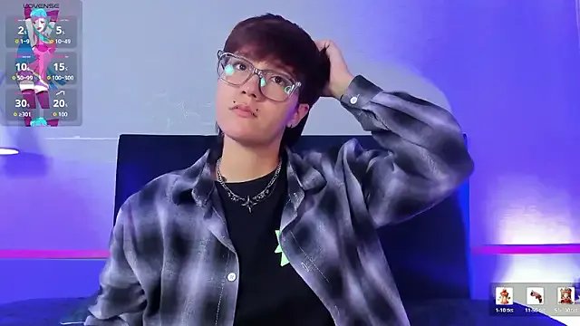 Tsuki_Maru from StripChat is Freechat