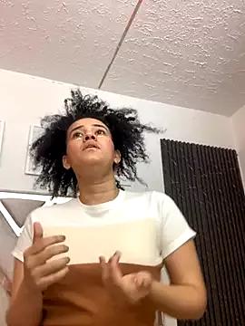 TwerkingNat from StripChat is Freechat