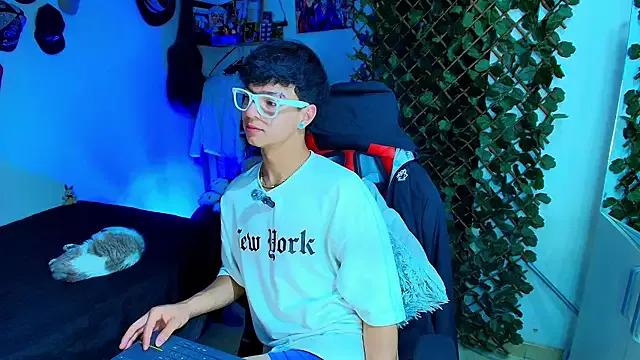 twink_sebas_ from StripChat is Freechat