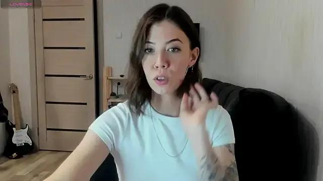 twinkle_rosie from StripChat is Freechat