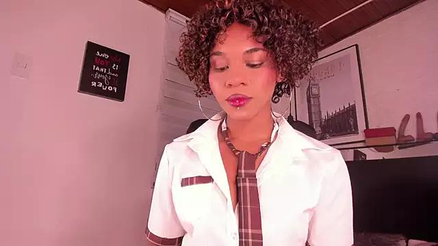tylla_ from StripChat