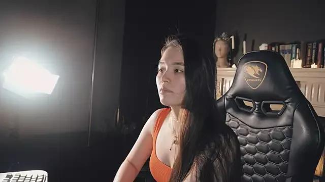 U_KINKY from StripChat
