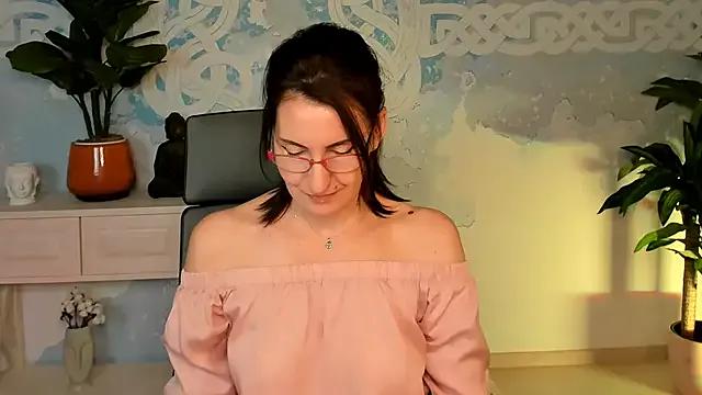 Try girls webcam shows. Sweet cute Free Performers.