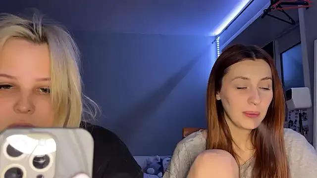 Uniarten from StripChat is Freechat