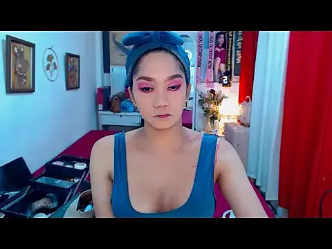 Freechat UrScreenGoddess on StripChat