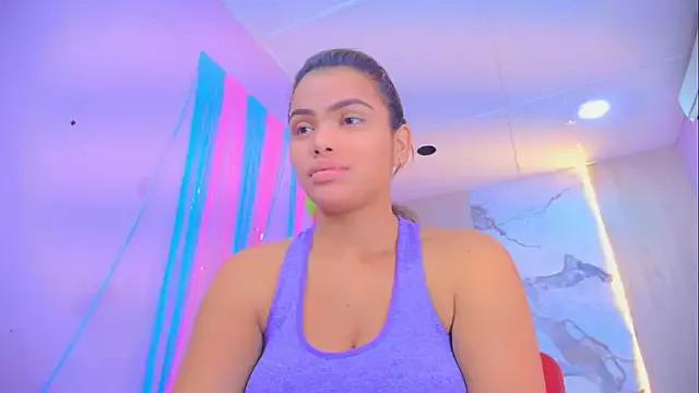 Try girls webcam shows. Sweet cute Free Performers.