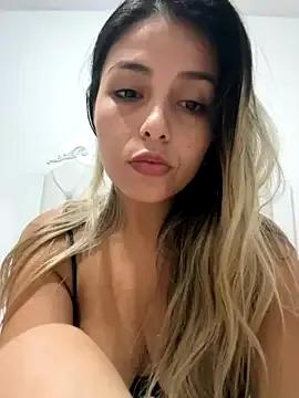 Try girls webcam shows. Sweet cute Free Performers.