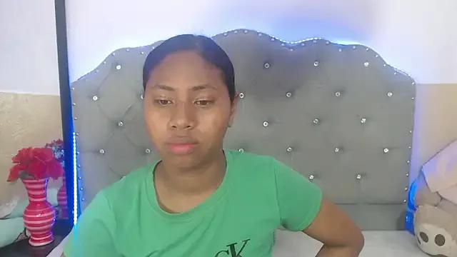 valentinavega18x from StripChat is Freechat