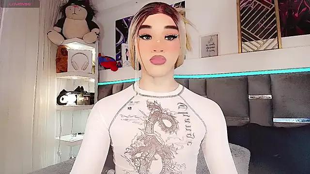 Try girls webcam shows. Sweet cute Free Performers.