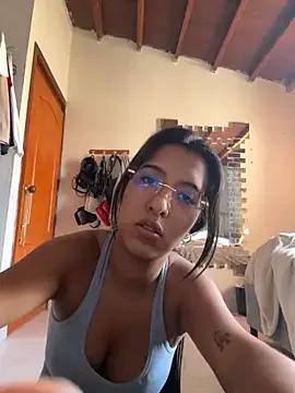 Try girls webcam shows. Sweet cute Free Performers.