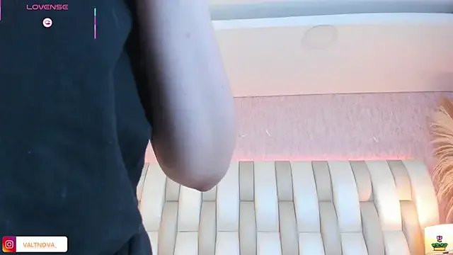 Freechat valt_ on StripChat