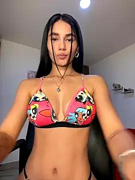 Vaneza_G1 from StripChat is Freechat