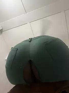 Freechat Vanilla_coco69 on StripChat