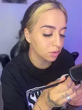 Try girls webcam shows. Sweet cute Free Performers.