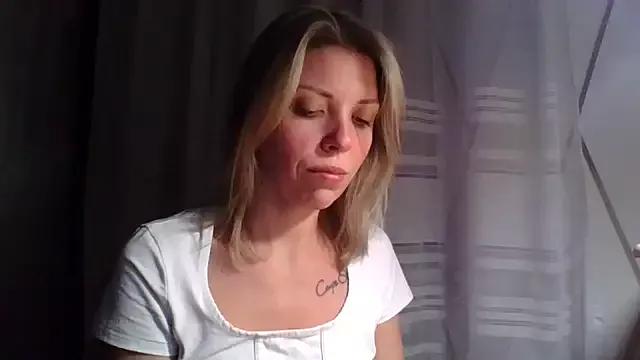 Try girls webcam shows. Sweet cute Free Performers.