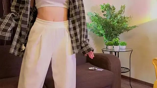 Try girls webcam shows. Sweet cute Free Performers.