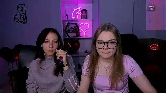 veronica_bubble from StripChat is Freechat