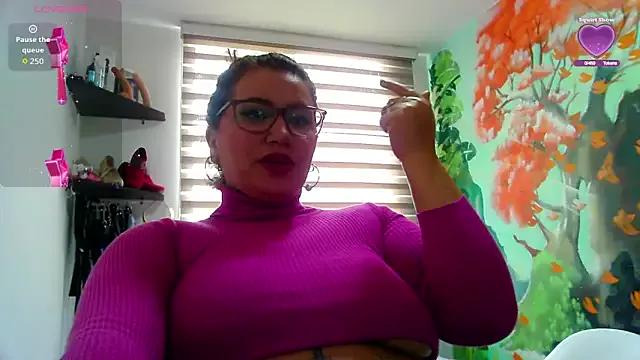 Try girls webcam shows. Sweet cute Free Performers.