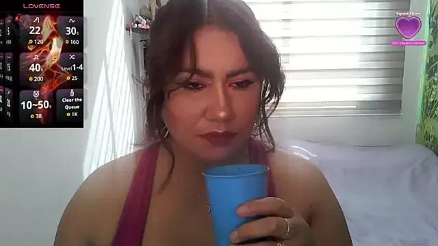 Vesper_Vixen from StripChat