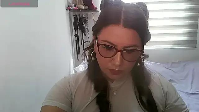Vesper_Vixen from StripChat