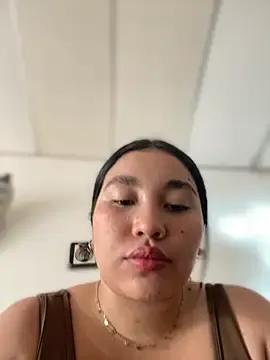 Vickybon from StripChat is Freechat