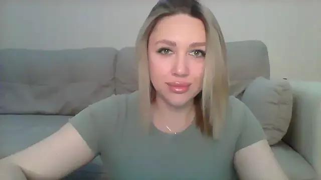 VickyLove047 from StripChat is Freechat