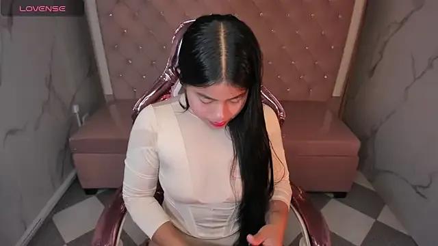 Victoria_b_ from StripChat is Freechat