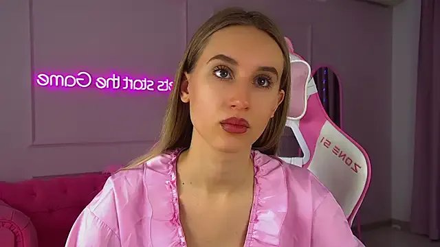 Freechat VictoriaHopsons on StripChat