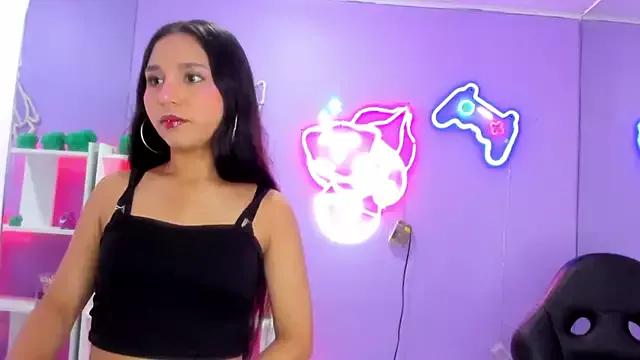 Try girls webcam shows. Sweet cute Free Performers.