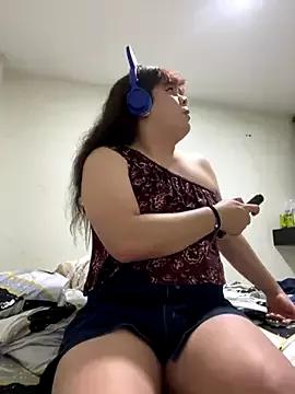 Try girls webcam shows. Sweet cute Free Performers.