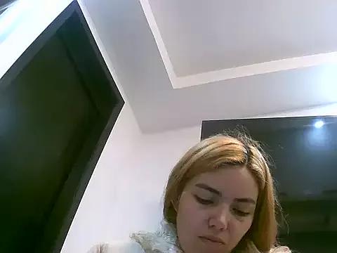VittoriaTaylor from StripChat