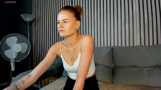 Wanda_Gomez from StripChat is Freechat