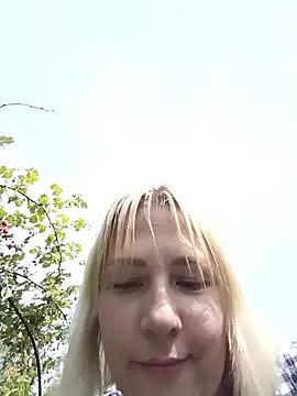 wanderer_Mary from StripChat is Freechat